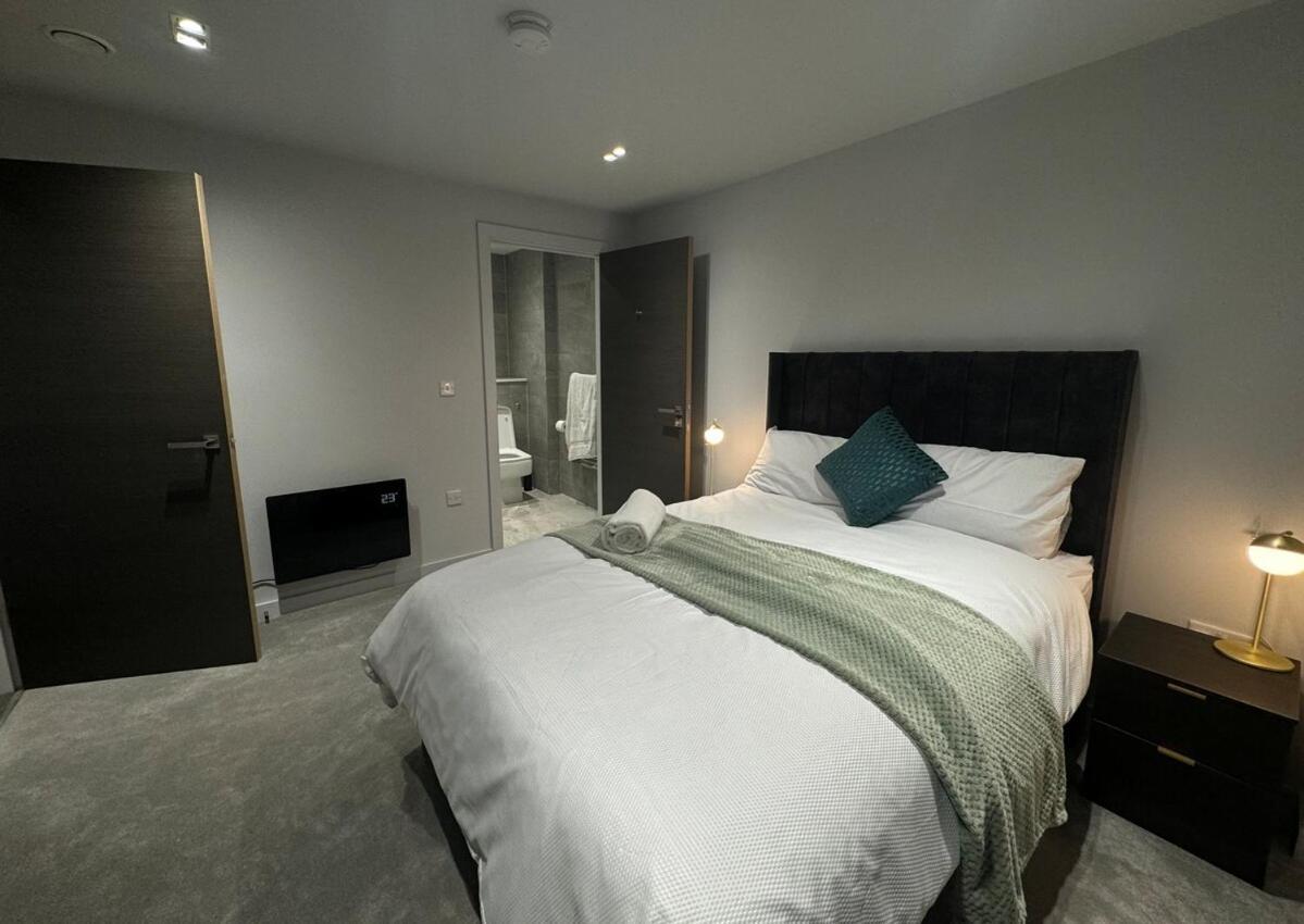 Modern 2-Bedroom Apartment In Heart Of Liverpool Ngoại thất bức ảnh